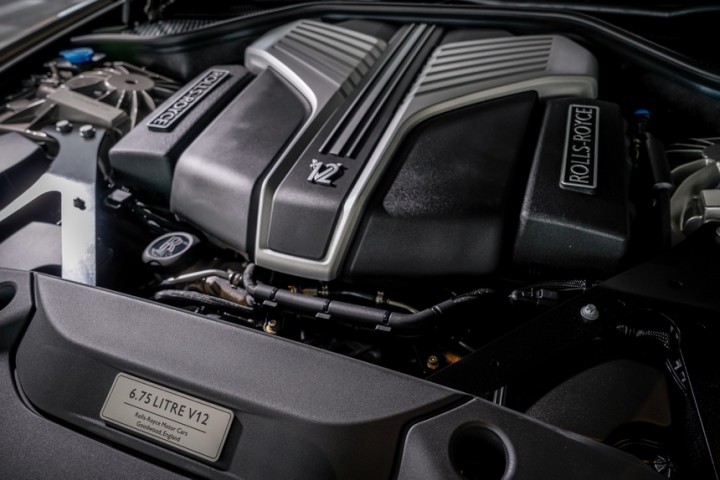 Rolls-Royce Ghost 2021 - 16